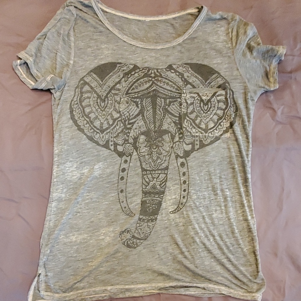 Short sleeve top